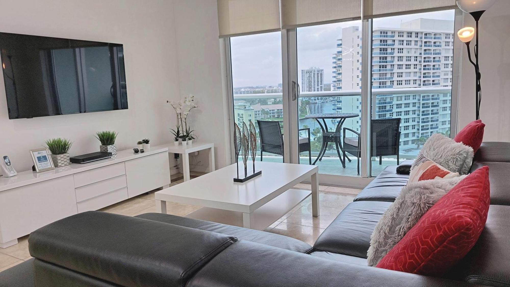 The Tides Apartments On The Beach Hollywood Exteriör bild