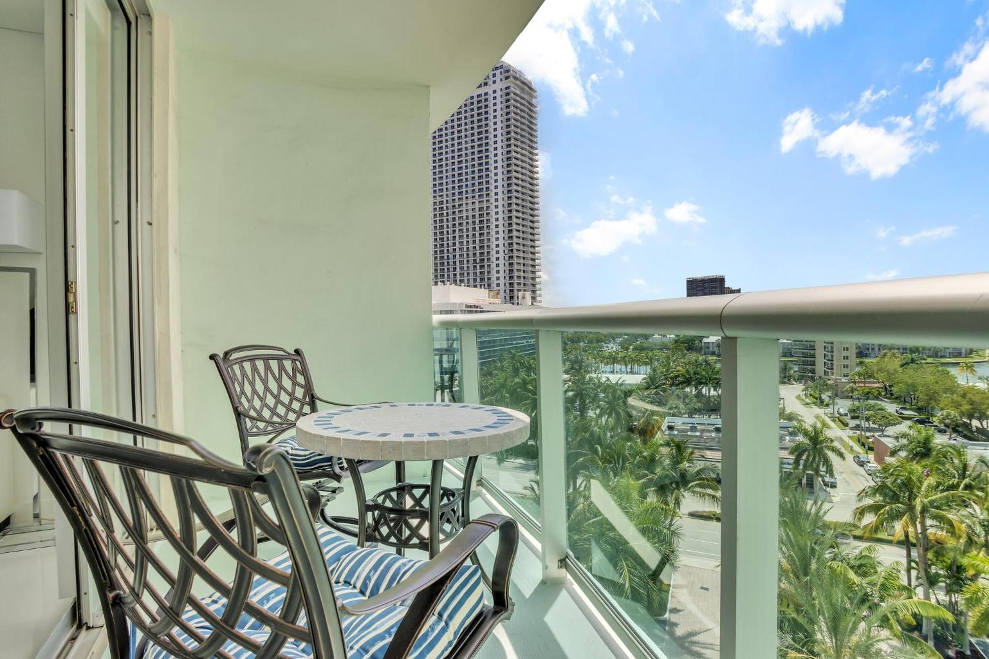 The Tides Apartments On The Beach Hollywood Exteriör bild